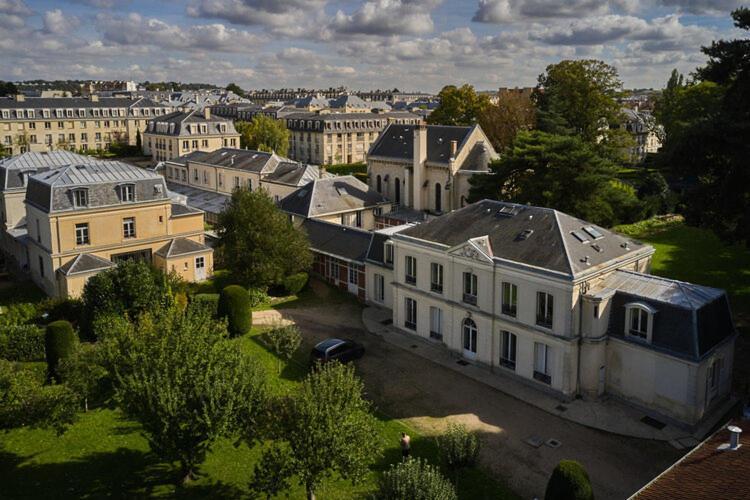 Hotel Tiers Lieu De L'Ermitage à Versailles Extérieur photo