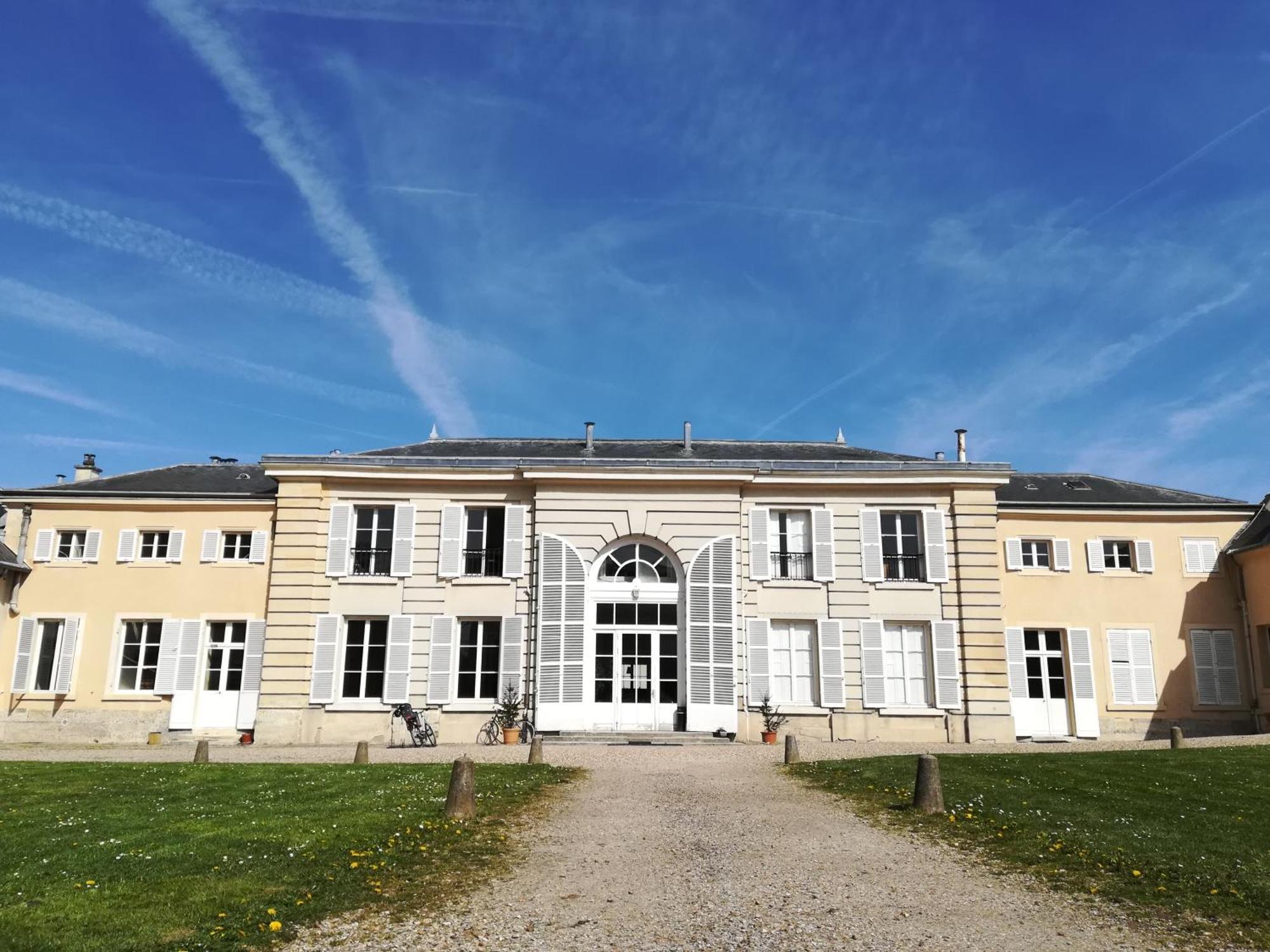 Hotel Tiers Lieu De L'Ermitage à Versailles Extérieur photo